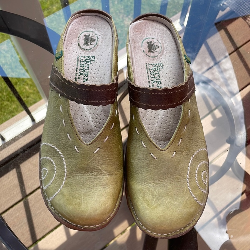El Natura LISTA Green Clog